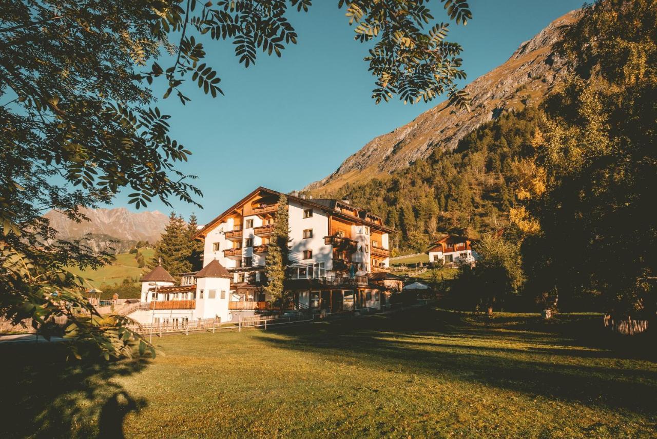 Familienhotel Replerhof Mit Kinderbetreuung Prägraten Екстериор снимка