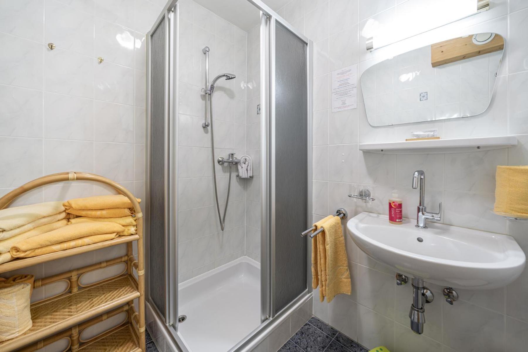 Familienhotel Replerhof Mit Kinderbetreuung Prägraten Стая снимка