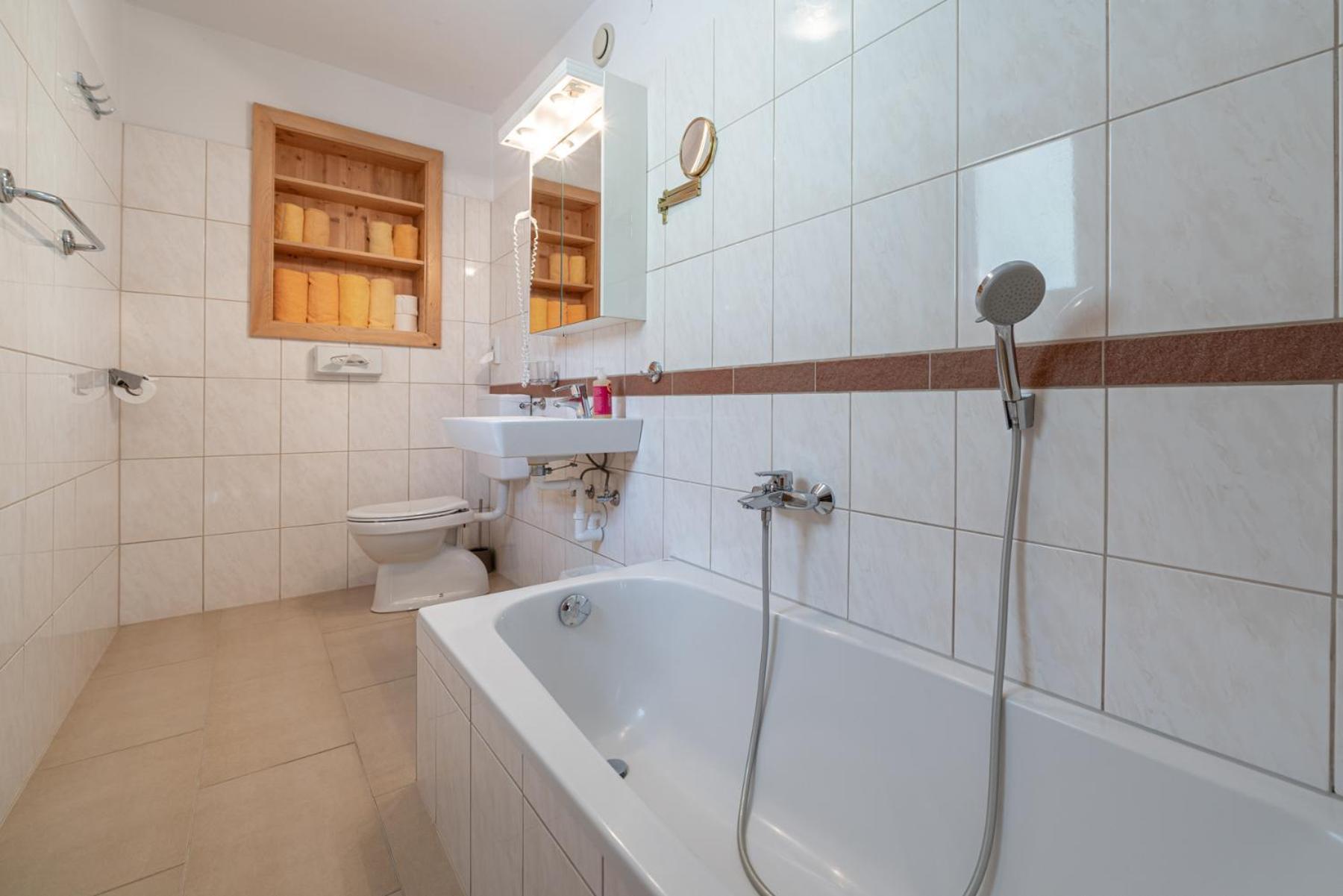 Familienhotel Replerhof Mit Kinderbetreuung Prägraten Стая снимка