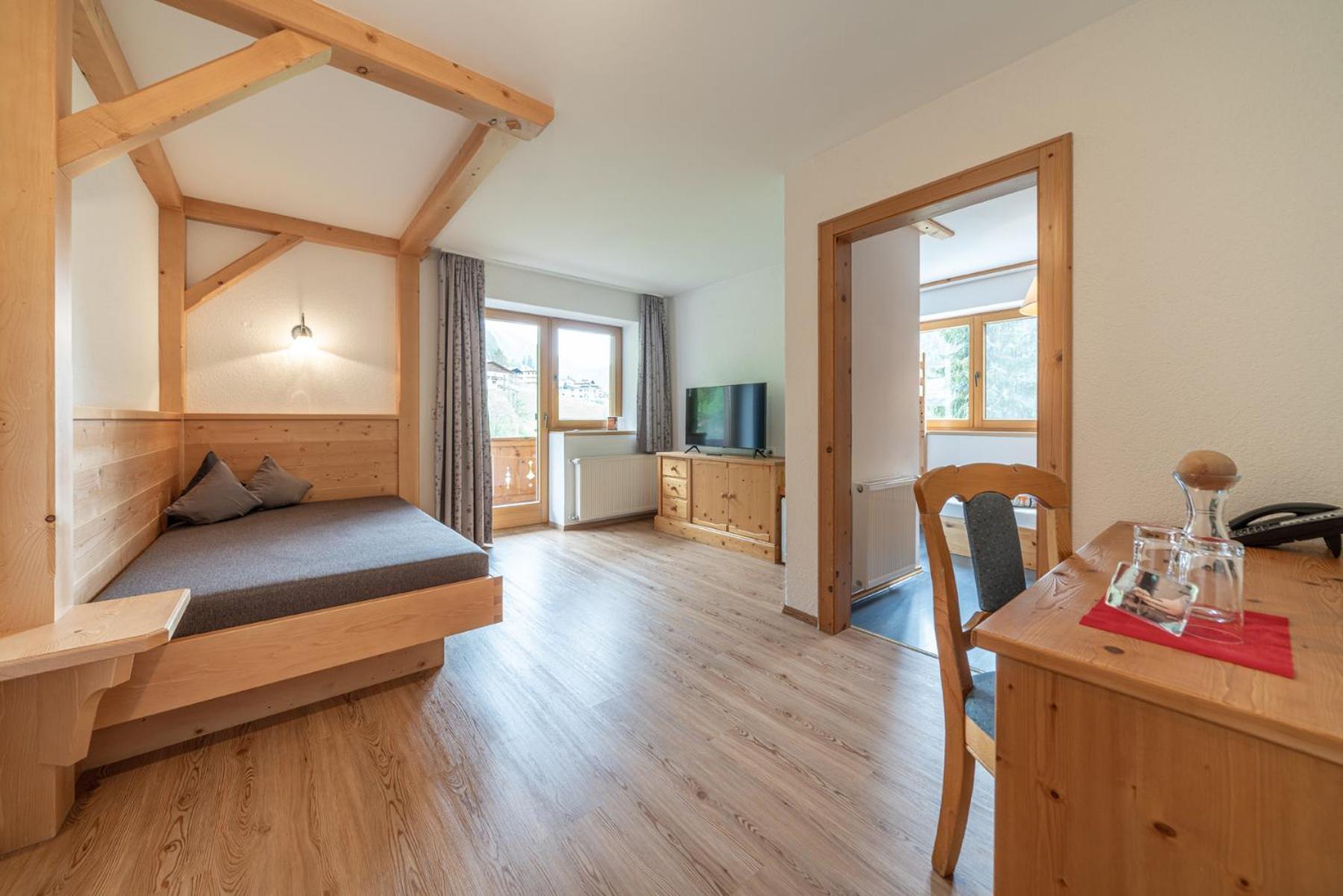 Familienhotel Replerhof Mit Kinderbetreuung Prägraten Стая снимка